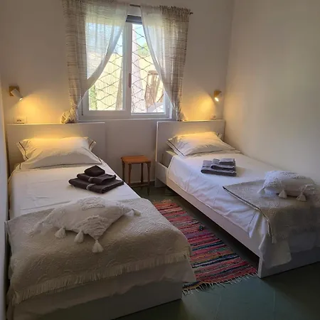 Holiday home Seaside With Garden Golem (Tirana)