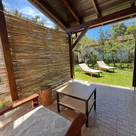 Seaside With Garden Holiday home
