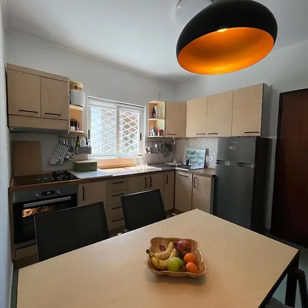 Seaside With Garden Casa vacanze Golem (Tirana)