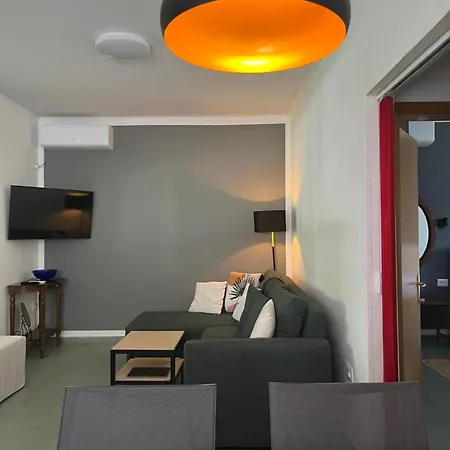 Seaside With Garden *