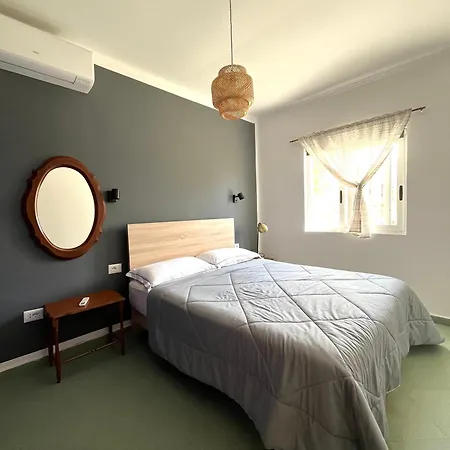 Seaside With Garden *