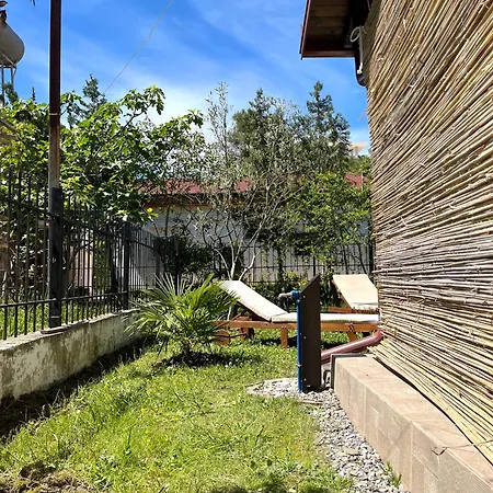 Ferienhaus Seaside With Garden