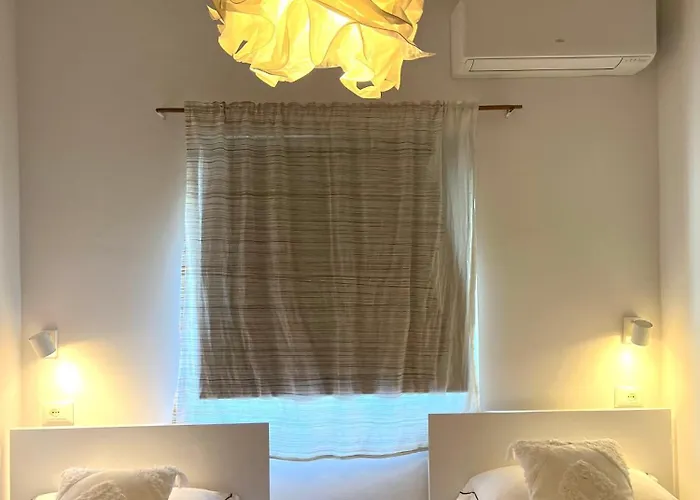 Seaside With Garden Vakantiehuis