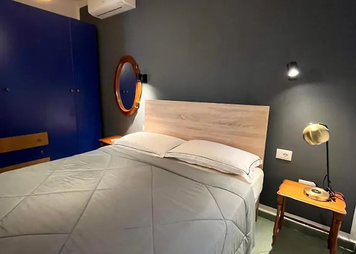 Seaside With Garden Vakantiehuis Golem (Tirana)